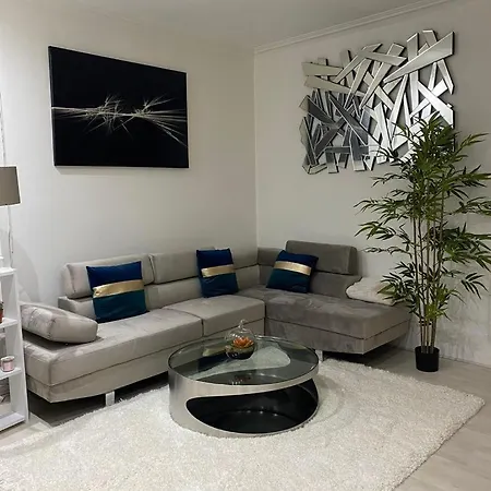 Appartamento Cosy Quartier Champs Elysees Parigi
